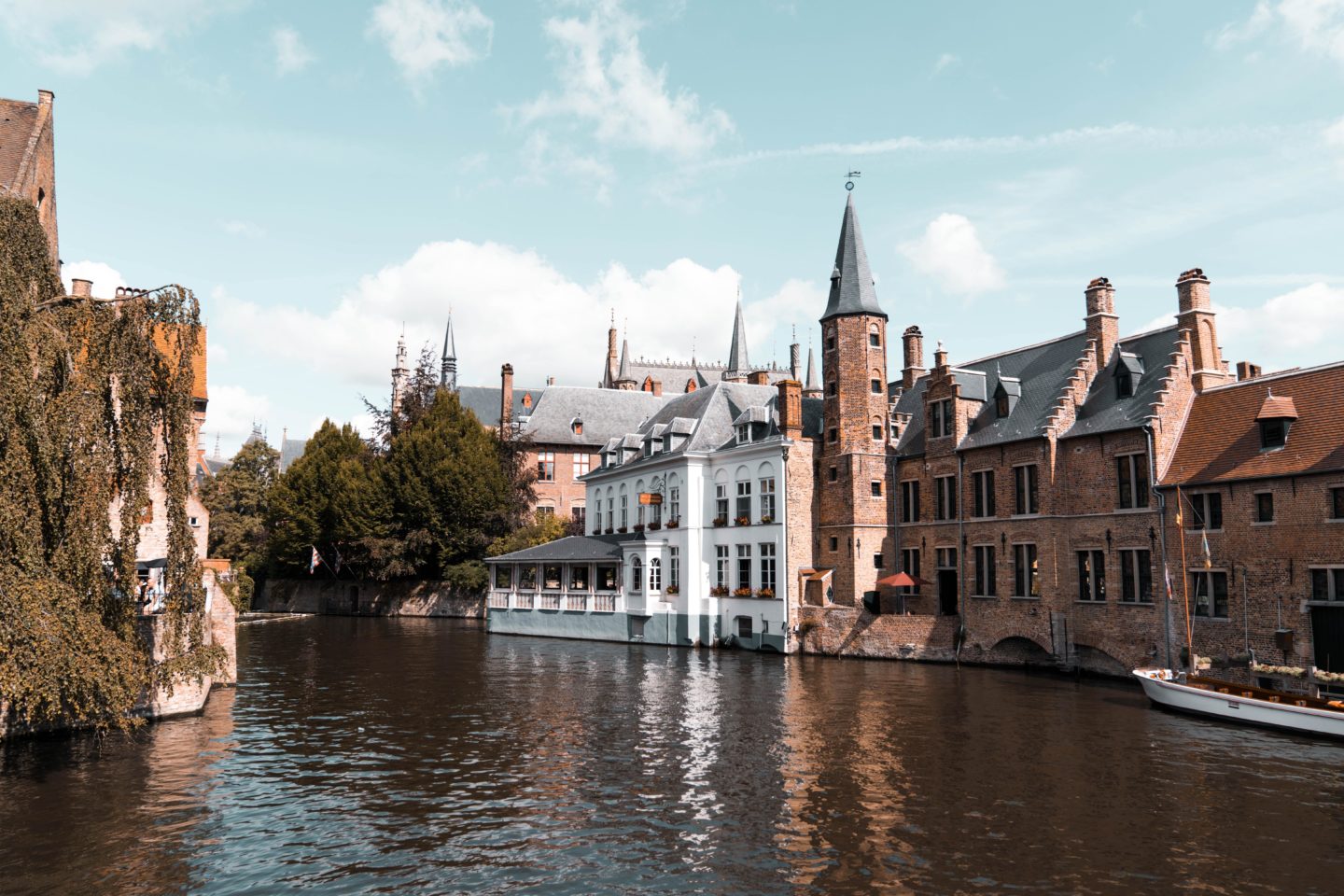 Daniel van der kolk z H4 Zf FO Hr Lg unsplash